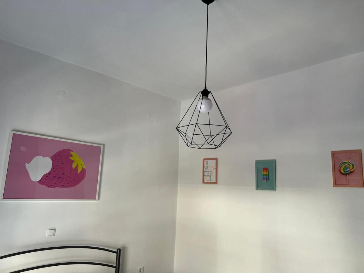 Sunchaser Apartments 伊古迈尼察 外观 照片